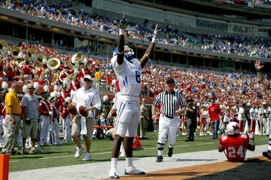 Junior+wide+receiver+Chris+Matthews+celebrates+after+scoring+a+touchdown+for+UK+during+the+first+half+of+their+game+against+Miami-Ohio+on+Saturday%2C+Sept.+5%2C+2009+at+Paul+G.+Brown+Stadium+in+Cincinnati%2C+Ohio.+The+Cats+defeated+Miami+42-0.+Photo+by+Allie+Garza