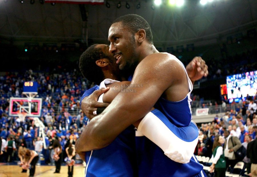 Kentucky+junior+Patrick+Patterson+hugs+freshman+John+Wall+after+the+No.+2+defeated+the+Florida+Gaters+89-77+on+Tuesday%2C+Jan+12%2C+2009+at+the+Stephen+C.+OConnell+Center+in+Gainesville%2C+Fla.