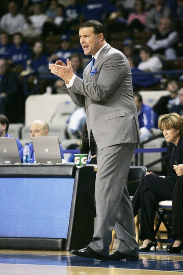 UK+Womens+Basketball+Head+Coach+Matthew+Mitchell+cheers+on+his+team+as+the+play+Miami+%28OH%29+in+Memorial+Coliseum+on+Tuesday%2C+Nov.+1st%2C+2009.+Photo+by+Scott+Hannigan