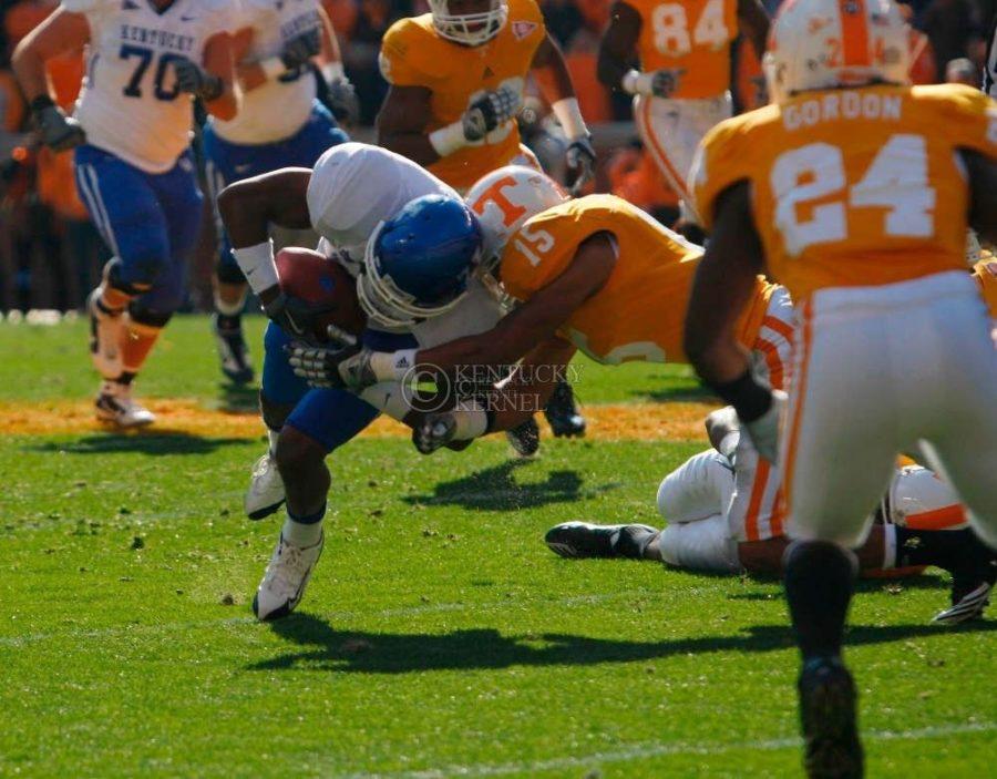 in+the+first+half+of+UK+vs+Tennessee+at+Neyland+Stadium+on+Saturday%2C+Nov.+27%2C+2010.+Photo+by+Britney+McIntosh