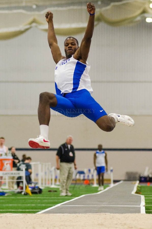UK+Freshman+Ibn+Short+competes+in+the+long+jump+during+the+Kentucky+Track+and+Field+Invitational+at+Nutter+Fieldhouse+in+Lexington+%2C+Ky.%2Con+Saturday%2C+January+18%2C+2014.+Photo+by+Ben+Rickard