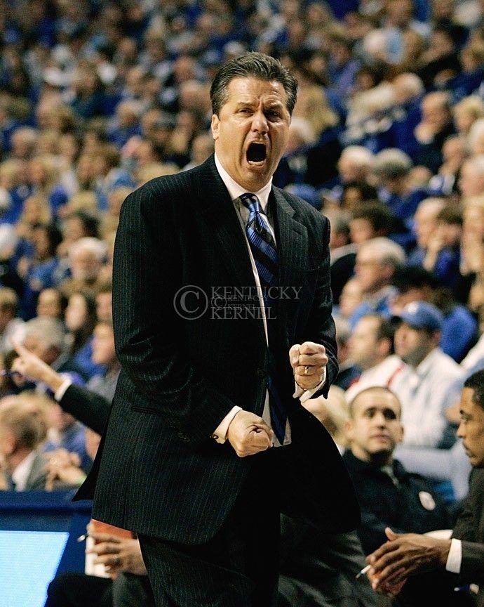 UK+mens+basketball+head+coach+John+Calipari+yells+at+his+team+in+the+second+half+of+UKs+win+over+Louisville+at+Rupp+Arena+on+Saturday%2C+Jan.+2%2C+2010.+Photo+by+Britney+McIntosh