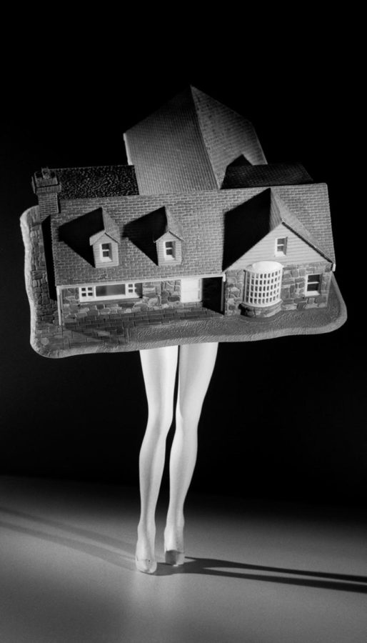 Laurie Simmons, Walking House, 1989, gelatin silver print, collection of Sue and John Wieland