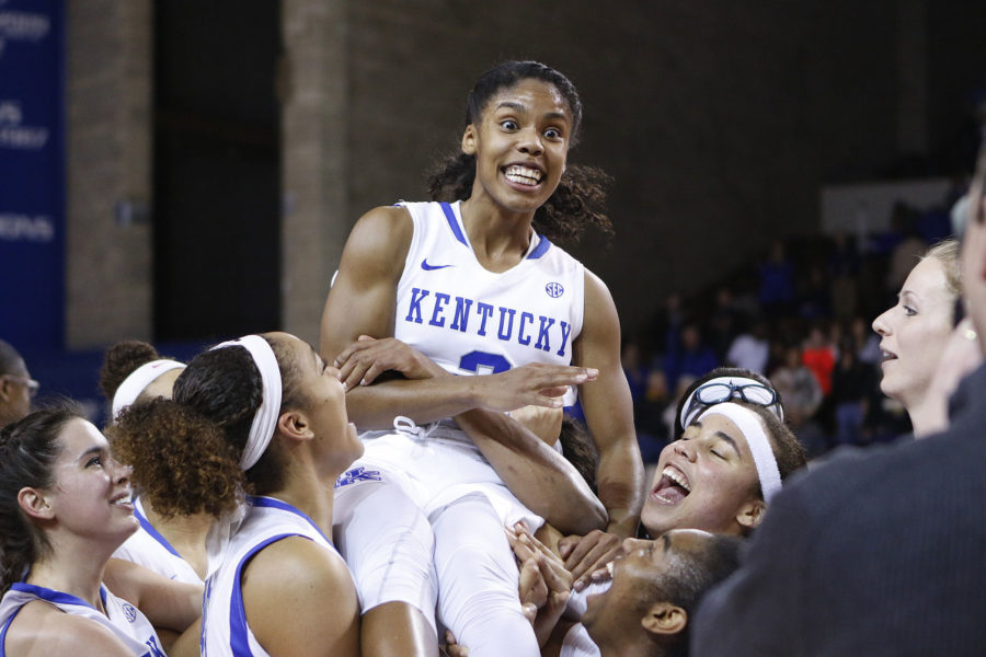 UK+Hoops+Celebrates+a+victory+after+the+game+against+Mizzou+at+Memorial+Coliseum.+Photo+by+Josh+Mott+%7C+Staff.