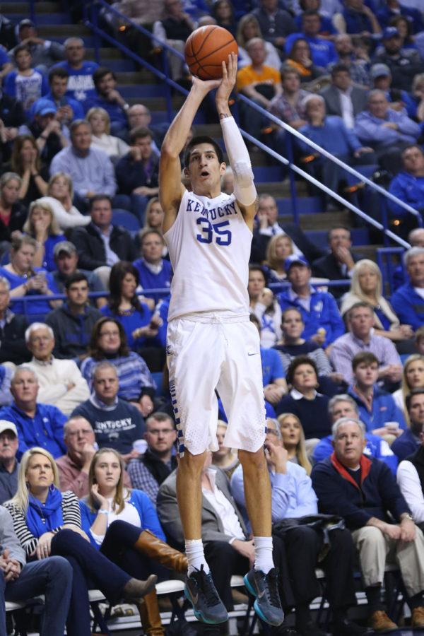 Forward Derek Willis of the Kentucky Wildcats shoots a three during the game against the Tennessee Volunteers at Rupp Arena in Lexington, Ky. on Thursday, February 18, 2016. Photo by Michael Reaves | Staff.