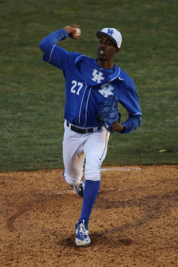 Kentucky vs. Austin Peay at Cliff Hagan Stadium in Lexington, Ky. on Wednesday, March 2, 2016. Photo by Michael Reaves | Staff.