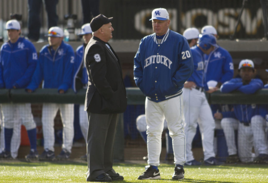 UK+head+coach+Gary+Henderson+talks+to+the+umpire+during+the+game+between+the+University+of+Kentucky+baseball+team+vs.+Wright+State+University+in+Lexington+%2C+Ky.%2Con+Tuesday%2C+February+25%2C+2014.+Photo+by+Michael+Reaves+%7C+Staff%C2%A0