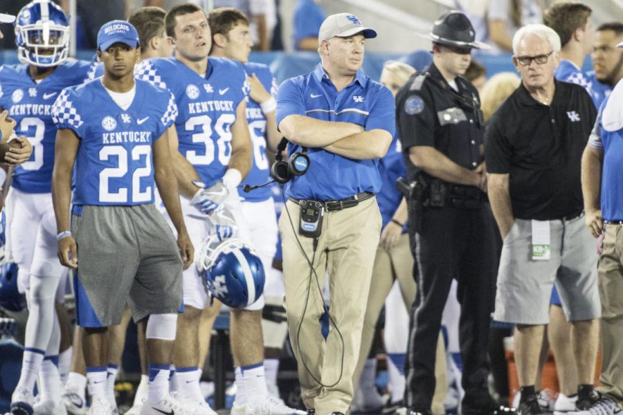 Kentucky Wildcats head coach Mark Stoops pacing as the time runs down on the clock at Commonwealth Stadium in Lexington, Ky. on Saturday,September 3, 2016. Photo by Josh Mott | Staff.