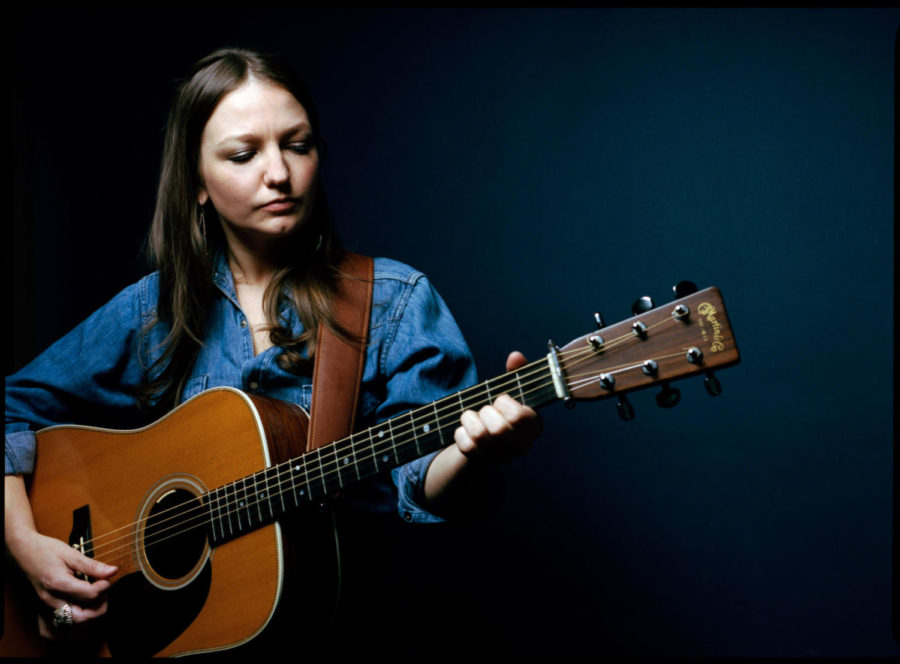 Kelsey Waldon returns to Lexington on Oct. 17 to perform during WoodSongs Old-Time Radio Hour.