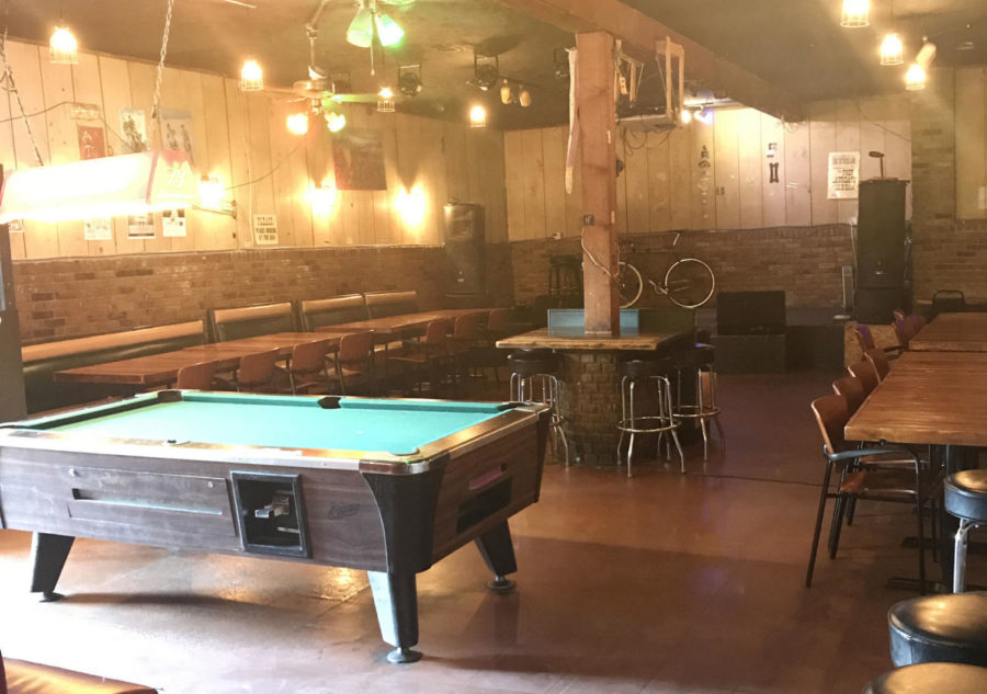 Als Bar is located in Lexington, KY specializing in locally sourced food, beer and Kentucky Bourbon and also frequently offers live music. 
