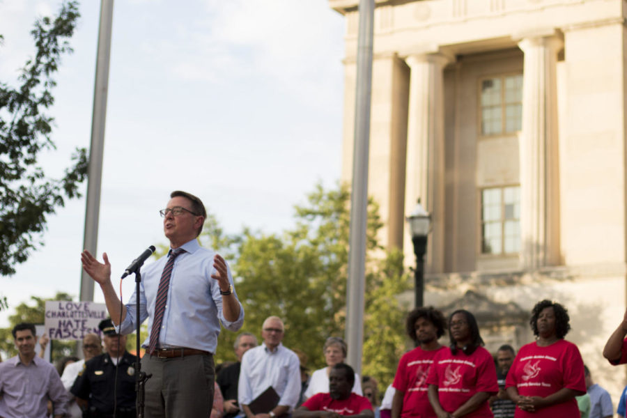 Lexington Mayor Jim Gray addresses Kentuckians during the event held in solidarity with Charlottesville, Virginia held in front of the Courthouse in downtown Lexington on Monday August 14, 2017. Photo by Arden Barnes | Staff