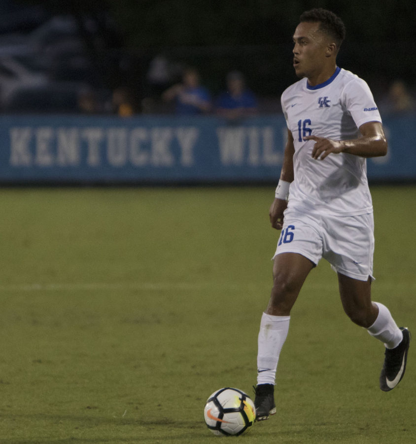 Senior Noah Hutchins dribbles the ball during the game against UAB on Friday, September 8, 2017 in Lexington, Ky. Kentucky won the match 1-0. Photo by Carter Gossett | Staff