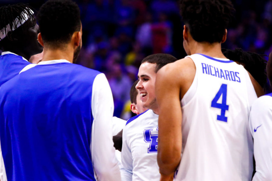 Kentucky+sophomore+guard+Brad+Calipari+is+pushed+in+the+middle+of+Kentuckys+pregame+huddle+prior+to+the+game+against+Fort+Wayne+on+Wednesday%2C+November+22%2C+2017+in+Lexington%2C+Kentucky.+Kentucky+won+86-67.+Photo+by+Arden+Barnes+%7C+Staff