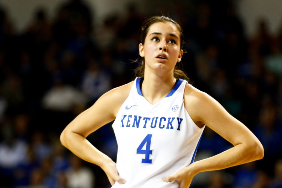 Kentucky+junior+guard+Maci+Morris+watches+pauses+during+a+timeout+during+the+game+against+Louisville+on+Sunday%2C+December+17%2C+2017+in+Lexington%2C+Kentucky.+Kentucky+was+defeated+87-63.+Photo+by+Arden+Barnes+%7C+Staff