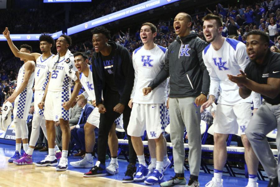The+Kentucky+Wildcats+bench+celebrates+during+the+game+against+Louisville+Friday%2C+December+29%2C+2017+in+Lexington%2C+Ky.+Kentucky+defeated+Louisville+90-61.+Photo+by+Carter+Gossett+%7C+Staff