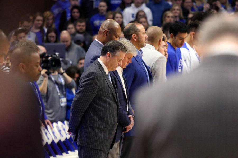 UK+head+coach+John+Calipari+and+his+staff+bow+their+heads+during+a+moment+of+silence+for+the+victims+of+the+Marshall+County+high+school+shooting+prior+to+the+game+against+Mississippi+State+on+Tuesday%2C+January+23%2C+2018+in+Lexington%2C+Ky.+Kentucky+won+the+game+78-65.+Photo+by+Hunter+Mitchell.