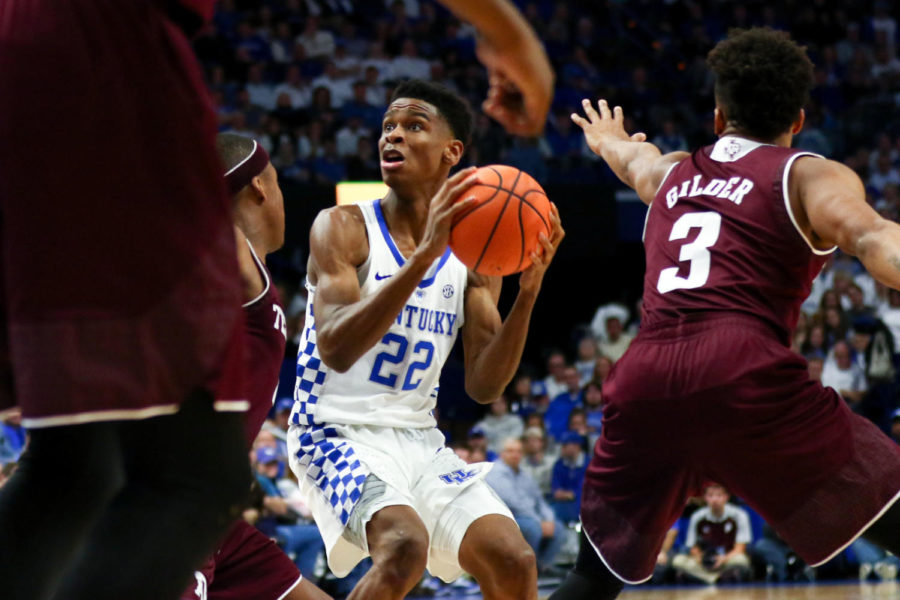 Kentucky freshman guard Shai Gilgeous-Alexander looks for a path to the basket during the game against Texas A&M on Tuesday, January 9, 2018 in Lexington, Kentucky. Kentucky won 74-73. Photo by Arden Barnes | Staff