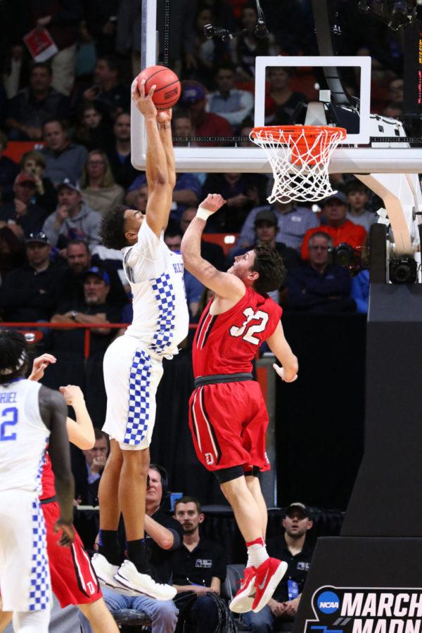 Kentucky freshman forward PJ Washington dunks the ball during the game against Davidson College in the first round of the NCAA tournament on Thursday, March 15, 2018, in Boise, Idaho. Photo by Arden Barnes | Staff