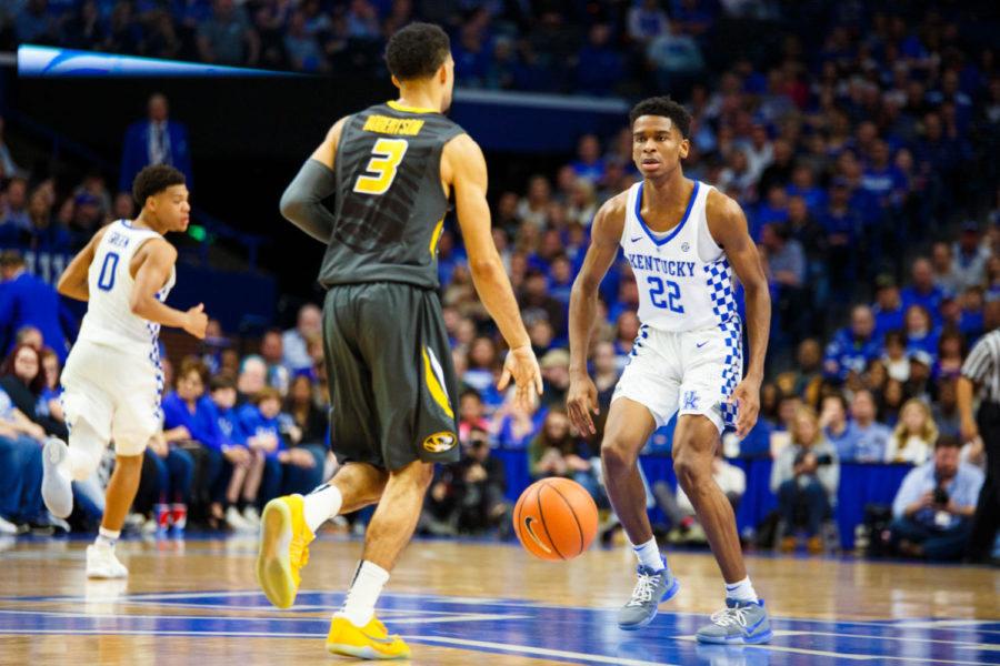 Kentucky freshman guard Shai Gilgeous-Alexander guards Missouri guard Kassius Robertson during the game against Missouri on Saturday, February 24, 2018 in Lexington, Ky. The Wildcats won with a final score of 88-66. Photo by Jordan Prather | Staff