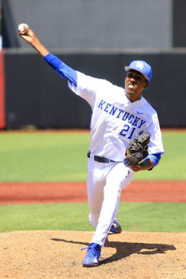 Kentucky+Wildcats+pitcher+Justin+Lewis+delivers+a+pitch+during+the+ninth+inning+of+the+second+game+of+2017+NCAA+Division+I+Mens+Baseball+Super+Regional+at+Jim+Patterson+Stadium+on+Saturday%2C+June+10%2C+2017+in+Louisville%2C+KY.+Photo+by+Addison+Coffey+%7C+Staff.