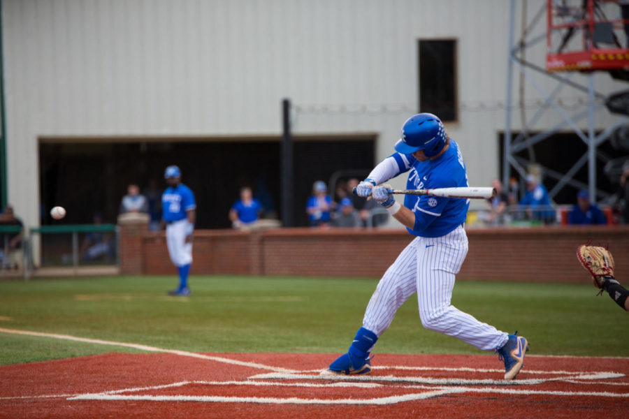 University+of+Kentucky+senior+Luke+Becker+gets+a+hit+during+the+game+against+Louisville+on+Tuesday%2C+April+3%2C+2018+in+Lexington%2C+Ky.+Photo+by+Jordan+Prather+%7C+Staff