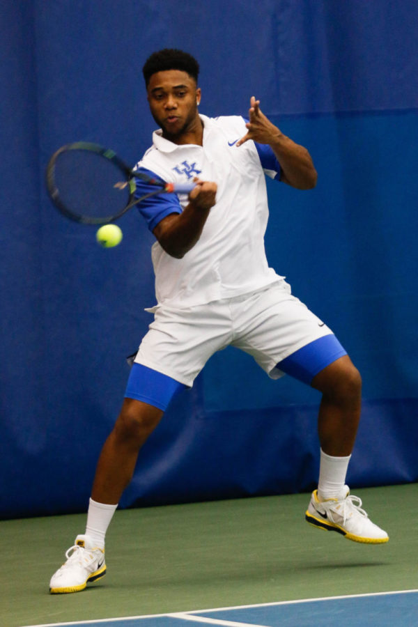 Sophomore+William+Bushamuka+hits+the+ball+during+the+match+against+the+Arkansas+Razorbacks+on+Friday%2C+March+4%2C+2016+in+Lexington%2C+Ky.+Kentucky+won+the+match+5-2.+Photo+by+Hunter+Mitchell+%7C+Staff
