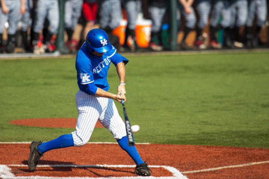 University+of+Kentucky+senior+Luke+Heyer+gets+a+hit+early+in+the+game+against+Louisville+on+Tuesday%2C+April+3%2C+2018+in+Lexington%2C+Ky.+Photo+by+Jordan+Prather+%7C+Staff