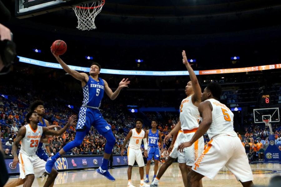 Kentucky freshman forward Kevin Knox goes in for a layup during the game against Tennessee in the SEC tournament championship on Sunday, March 11, 2018, in St. Louis, Missouri. Kentucky defeated Tennessee 77-72. Photo by Arden Barnes | Staff