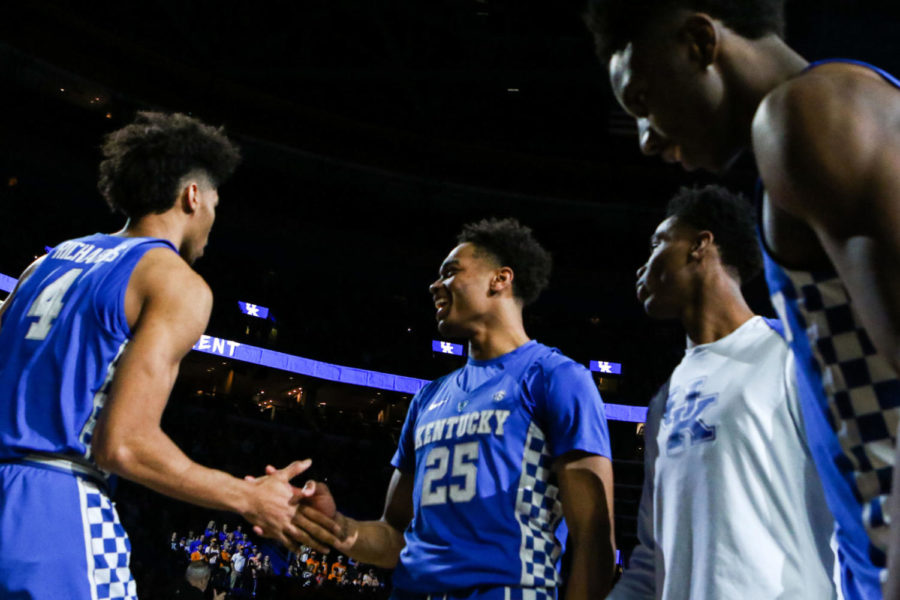 Kentucky+freshman+forward+Nick+Richards+high-fives+freshman+forward+PJ+Washington+during+introductions+prior+to+the+game+against+Tennessee+in+the+SEC+tournament+championship+on+Sunday%2C+March+11%2C+2018%2C+in+St.+Louis%2C+Missouri.+Kentucky+defeated+Tennessee+77-72.+Photo+by+Arden+Barnes+%7C+Staff