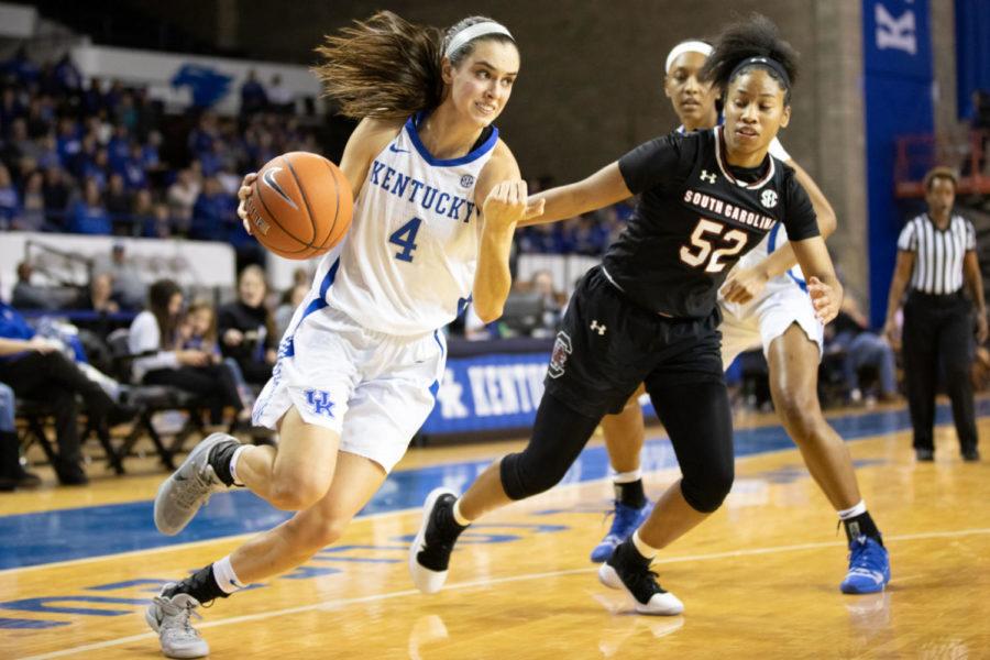 Senior guard Maci Morris dribbles the ball into the paint. University of Kentucky womens basketball team lost to South Carolina 74-70 at Memorial Coliseum on Thursday, Jan. 31, 2018, in Lexington, Kentucky. Photo by Michael Clubb| Staff