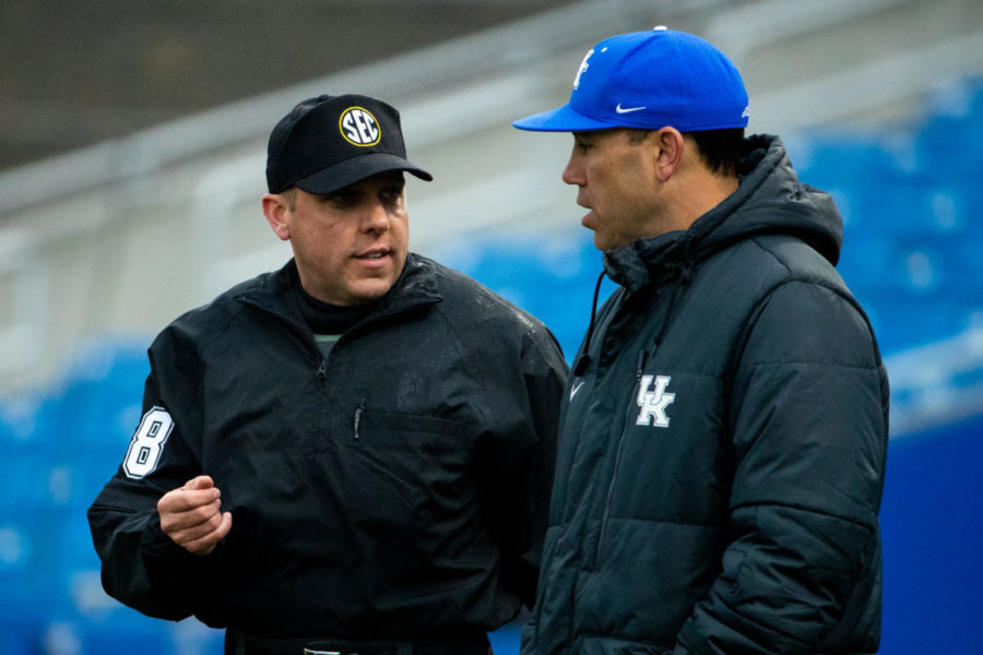 Kentucky+head+coach+Nick+Mingione+talks+with+an+umpire+during+the+game+against+Canisius+College+on+Friday%2C+Mar.+1%2C+2019%2C+at+Kentucky+Proud+Park+in+Lexington%2C+Kentucky.+Photo+by+Jordan+Prather+%7C+Staff