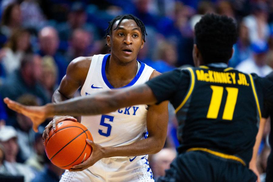 Kentucky+sophomore+guard+Immanuel+Quickley+looks+for+a+path+to+the+basket+during+the+game+against+Missouri+on+Saturday%2C+Jan.+4%2C+2020%2C+at+Rupp+Arena+in+Lexington%2C+Kentucky.+Kentucky+won+71-59.+Photo+by+Jordan+Prather+%7C+Staff