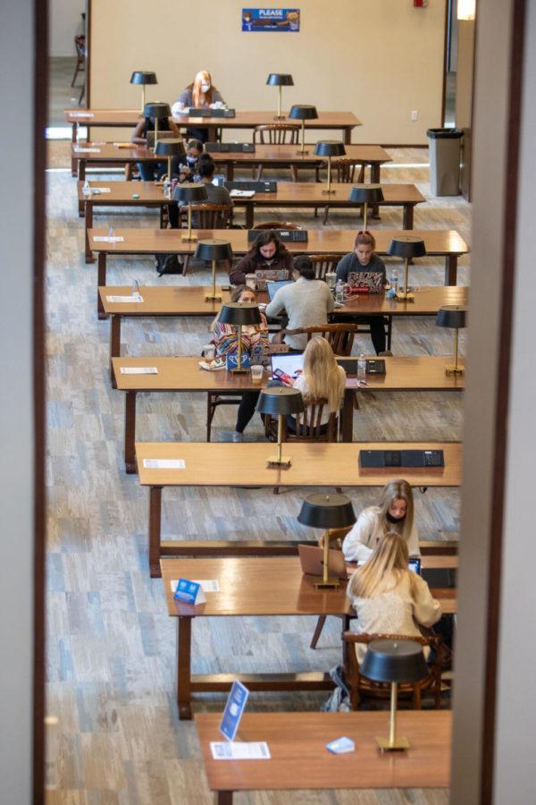 UK students work in William T. Young Library on Thursday, Oct. 22, 2020, in Lexington, Kentucky. Photo by Jack Weaver | Staff