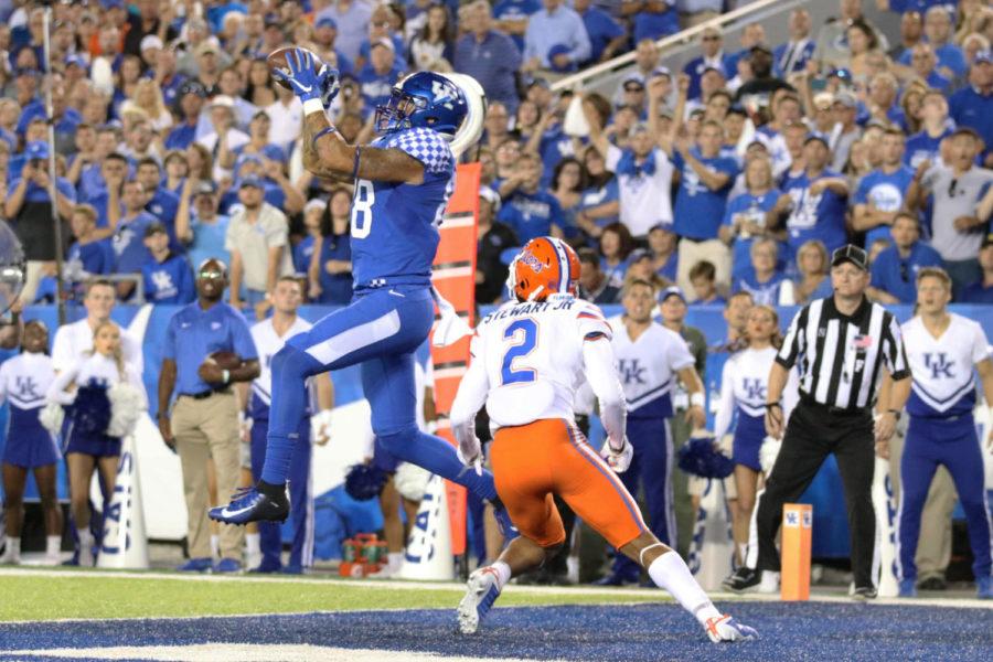 Kentucky tight end Keaton Upshaw catches a touchdown during the game against Florida on Saturday, September 14, 2019 in Lexington, Ky. Kentucky lost 29-21. Photo by Chase Phillips | Staff