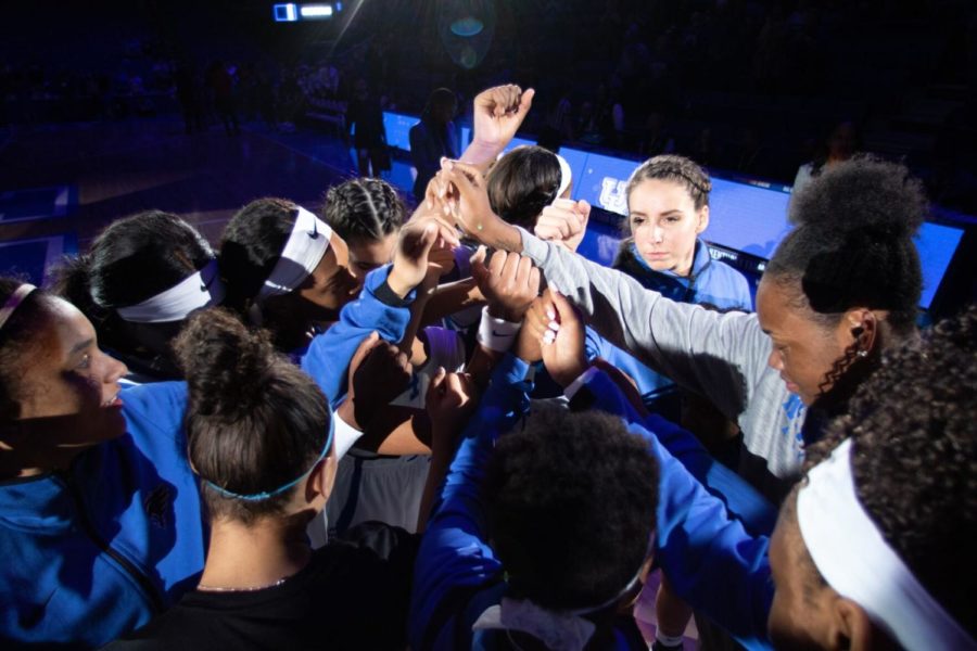 The Kentucky wildcats womens basketball team huddles up before tipoff.University of Kentucky womens basketball team defeated University of Virginia 63-51 at Rupp Arena on Thursday, Nov. 15, 2018 in Lexington, Kentucky.Photo by Michael Clubb | Staff