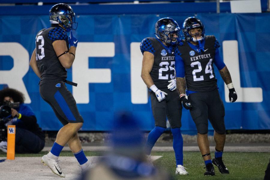 Kentucky+Wildcats+running+back+Chris+Rodriguez+Jr.+%2824%29+celebrates+a+touchdown+during+the+University+of+Kentucky+vs.+University+of+South+Carolina+football+game+on+Saturday%2C+Dec.+5%2C+2020%2C+at+Kroger+Field+in+Lexington%2C+Kentucky.+UK+won+41-18.+Photo+by+Michael+Clubb+%7C+Staff