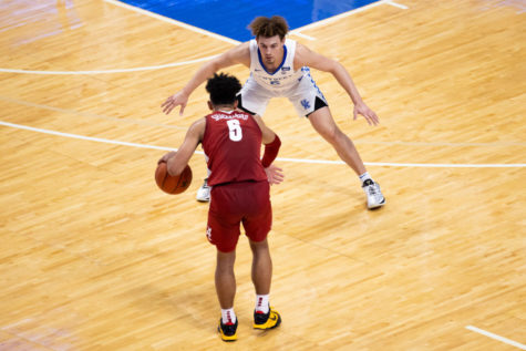 Kentucky Wildcats guard Devin Askew (2) guards his man during the University of Kentucky vs. Alabama mens basketball game on Tuesday, Jan. 12, 2021, at Rupp Arena in Lexington, Kentucky. UK lost 85-65. Photo by Michael Clubb | Staff