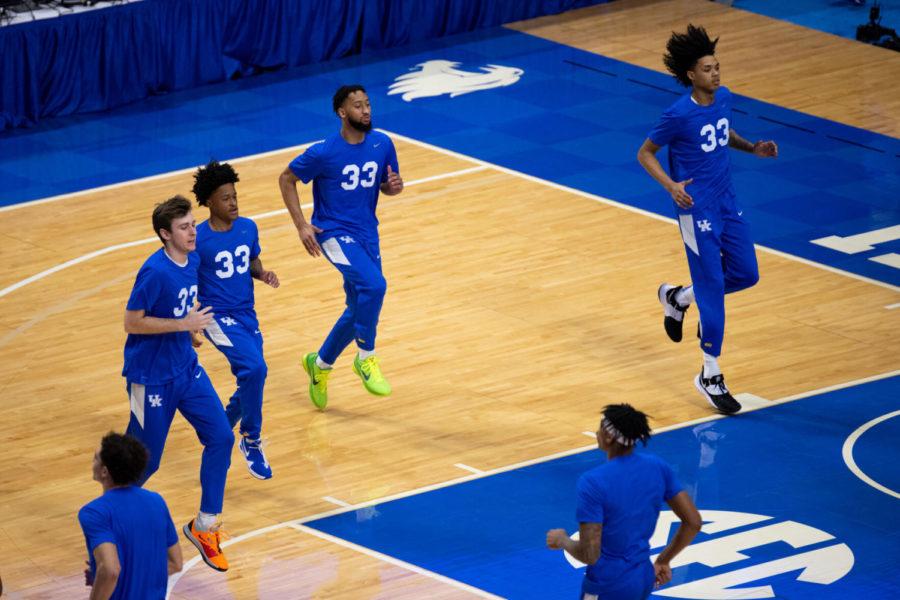 Kentucky+wears+tee-shirts+with+the+number+33+on+them+in+remembrance+of+Ben+Jordan+before+the+University+of+Kentucky+vs.+Alabama+mens+basketball+game+on+Tuesday%2C+Jan.+12%2C+2021%2C+at+Rupp+Arena+in+Lexington%2C+Kentucky.+UK+lost+85-65.+Photo+by+Michael+Clubb+%7C+Staff