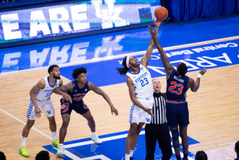 Kentucky Wildcats forward Isaiah Jackson (23) tips the game off during the University of Kentucky vs. Auburn mens basketball game on Saturday, Feb. 13, 2021, at Rupp Arena in Lexington, Kentucky. UK won 82-80. Photo by Michael Clubb | Staff