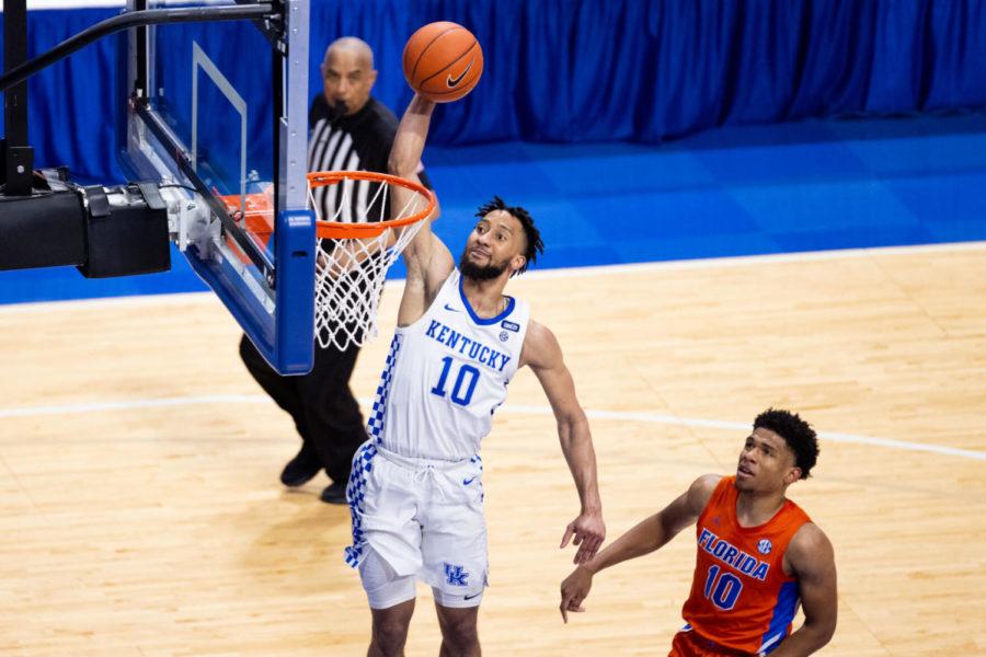 Kentucky+Wildcats+guard+Davion+Mintz+%2810%29+attempts+to+dunk+the+ball+during+the+University+of+Kentucky+vs.+Florida+mens+basketball+game+on+Saturday%2C+Feb.+27%2C+2021%2C+at+Rupp+Arena+in+Lexington%2C+Kentucky.+UK+lost+71-67.+Photo+by+Michael+Clubb+%7C+Staff