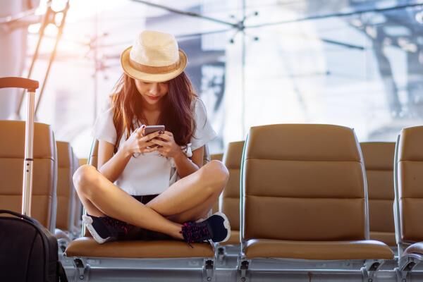 Here’s How Your Phone Can Help You Travel Smarter