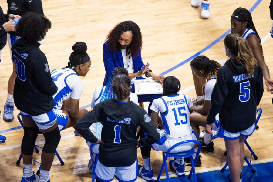 Kentucky Wildcats head coach Kyra Elzy talks to her team before the University of Kentucky vs. Tennessee womens basketball game on Thursday, Feb. 11, 2021, at Rupp Arena in Lexington, Kentucky. UK won 71-56. Photo by Michael Clubb | Staff