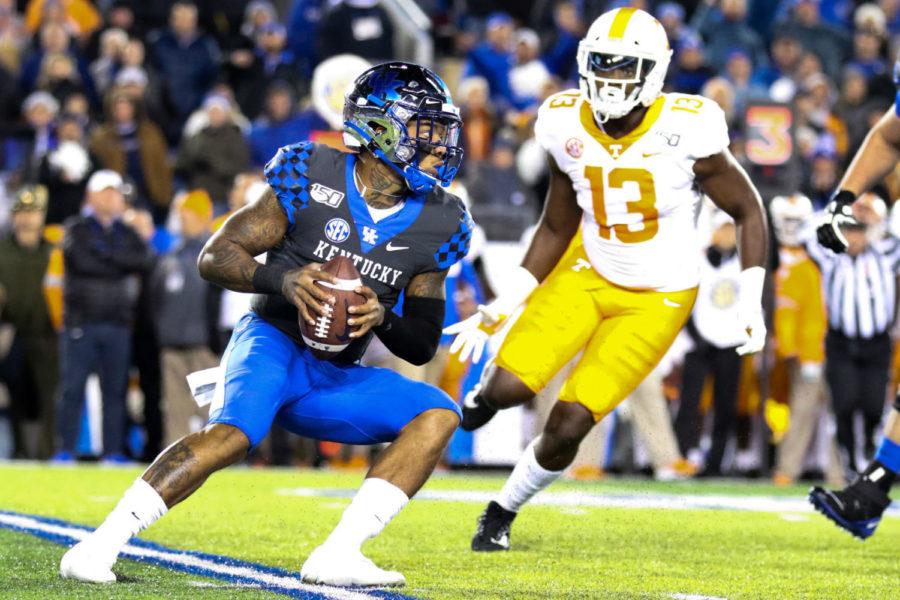 Junior+quarterback+Lynn+Bowden+Jr.+drops+back+in+the+pocket+during+the+game+against+Tennessee+on+Saturday%2C+November+9%2C+2019+in+Lexington%2C+Ky.+Photo+by+Chase+Phillips+%7C+Staff
