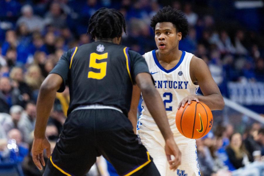 Kentucky+Wildcats+guard+Sahvir+Wheeler+%282%29+dribbles+the+ball+up+the+court+during+the+UK+vs.+Albany+men%E2%80%99s+basketball+game+on+Monday%2C+Nov.+22%2C+2021%2C+at+Rupp+Arena+in+Lexington%2C+Kentucky.+UK+won+86-61.+Photo+by+Michael+Clubb+%7C+Staff