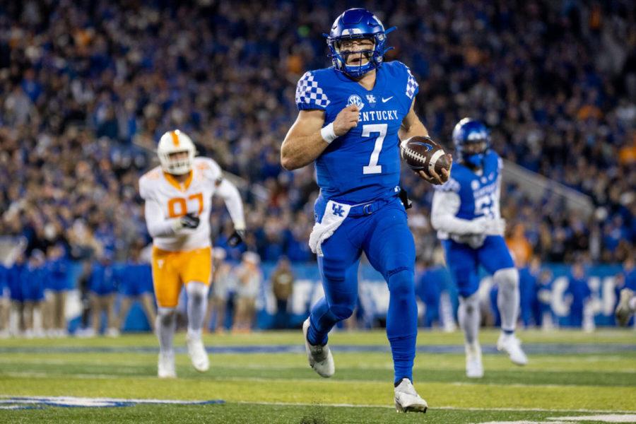 Kentucky+quarterback+Will+Levis+%287%29+runs+the+ball+during+the+UK+vs.+Tennessee+football+game+on+Saturday%2C+Nov.+6%2C+2021%2C+at+Kroger+Field+in+Lexington%2C+Kentucky.+Tennessee+won+45-42.+Photo+by+Jack+Weaver+%7C+Staff