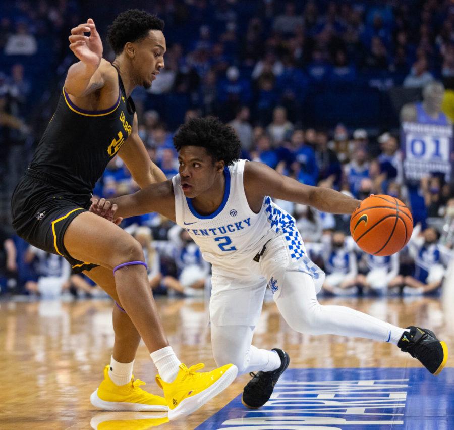 Kentucky+Wildcats+guard+Sahvir+Wheeler+%282%29+makes+a+moe+on+his+defender+during+the+UK+vs.+Albany+men%E2%80%99s+basketball+game+on+Monday%2C+Nov.+22%2C+2021%2C+at+Rupp+Arena+in+Lexington%2C+Kentucky.+UK+won+86-61.+Photo+by+Michael+Clubb+%7C+Staff