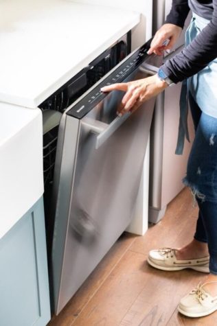 Is It Time for a New Dishwasher? 5 Questions to Ask Yourself