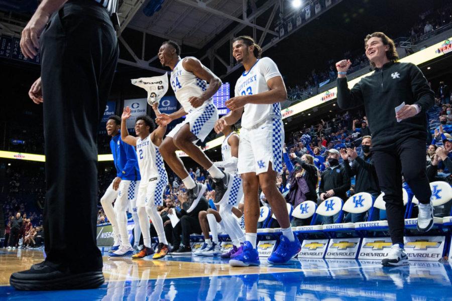 Kentucky%E2%80%99s+bench+reacts+to+a+Kareem+Watkins+basket+during+the+UK+vs.+Central+Michigan+men%E2%80%99s+basketball+game+on+Monday%2C+Nov.+29%2C+2021%2C+at+Rupp+Arena+in+Lexington%2C+Kentucky.+UK+won+85-57.+Photo+by+Michael+Clubb+%7C+Staff