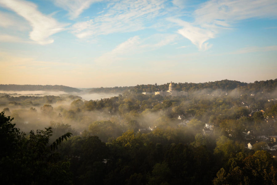 The Kentucky State Capitol dome breaks through the morning fog in Frankfort, Ky. on Thursday, Oct. 14, 2021. Photo by Martha McHaney | Staff
