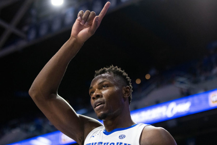 Kentucky Wildcats forward Oscar Tshiebwe (34) gestures to the crowd during the UK vs. Central Michigan men’s basketball game on Monday, Nov. 29, 2021, at Rupp Arena in Lexington, Kentucky. UK won 85-57. Photo by Michael Clubb | Staff